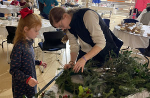 Families making wreaths at the Advent festival